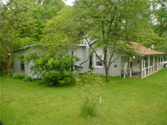 8904 Mary Holmes Road Trafalgar, IN 46181 - Photo 8 of 11 Gallery Image 8