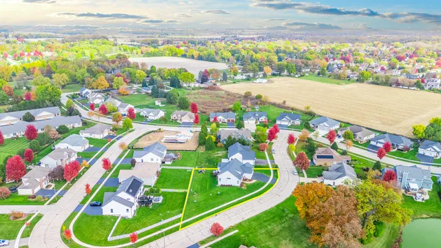 a view of an outdoor space