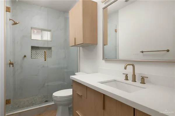 $280,000 | 2220 North Revolution Street, Edinburg, TX 78541