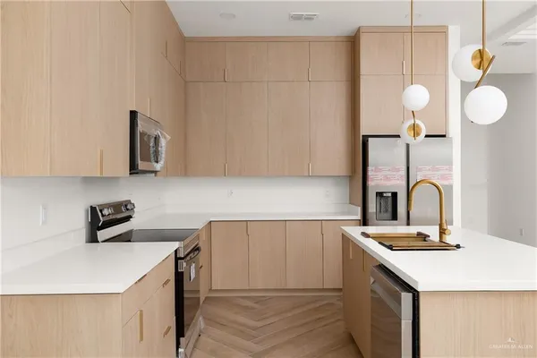 $280,000 | 2220 North Revolution Street, Edinburg, TX 78541