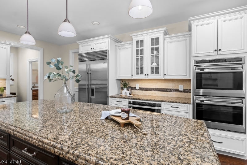 31 Mountainview Road Chatham, NJ 07928 - Photo 12 of 39