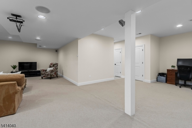 31 Mountainview Road Chatham, NJ 07928 - Photo 32 of 39