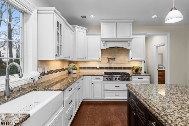 31 Mountainview Road Chatham, NJ 07928 - Photo 9 of 39