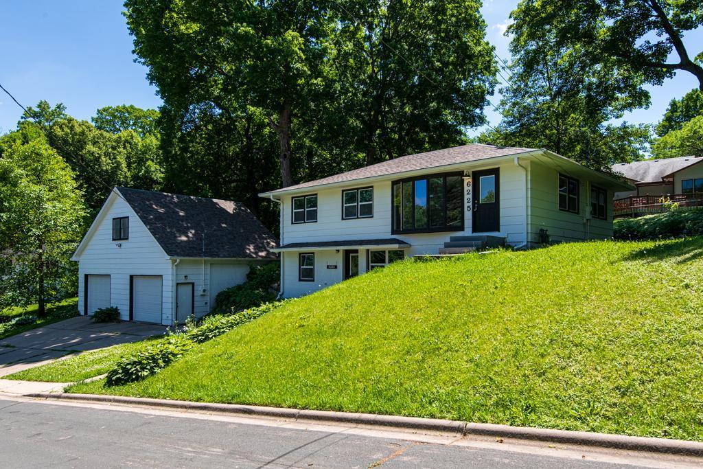 6225 Red Oak Road Mound, MN 55364 - Photo 2 of 39 Gallery Image 2