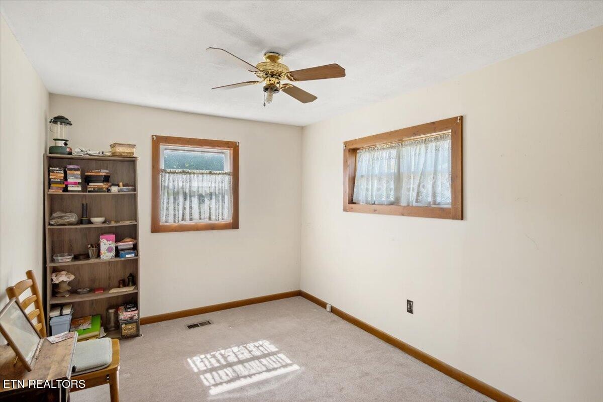 1611 Edds Road Knoxville, TN 37914 - Photo 14 of 28