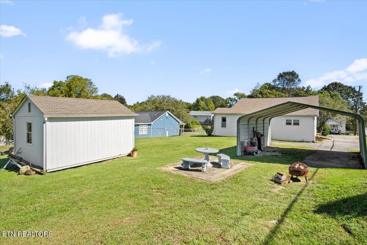 1611 Edds Road Knoxville, TN 37914 - Photo 24 of 28