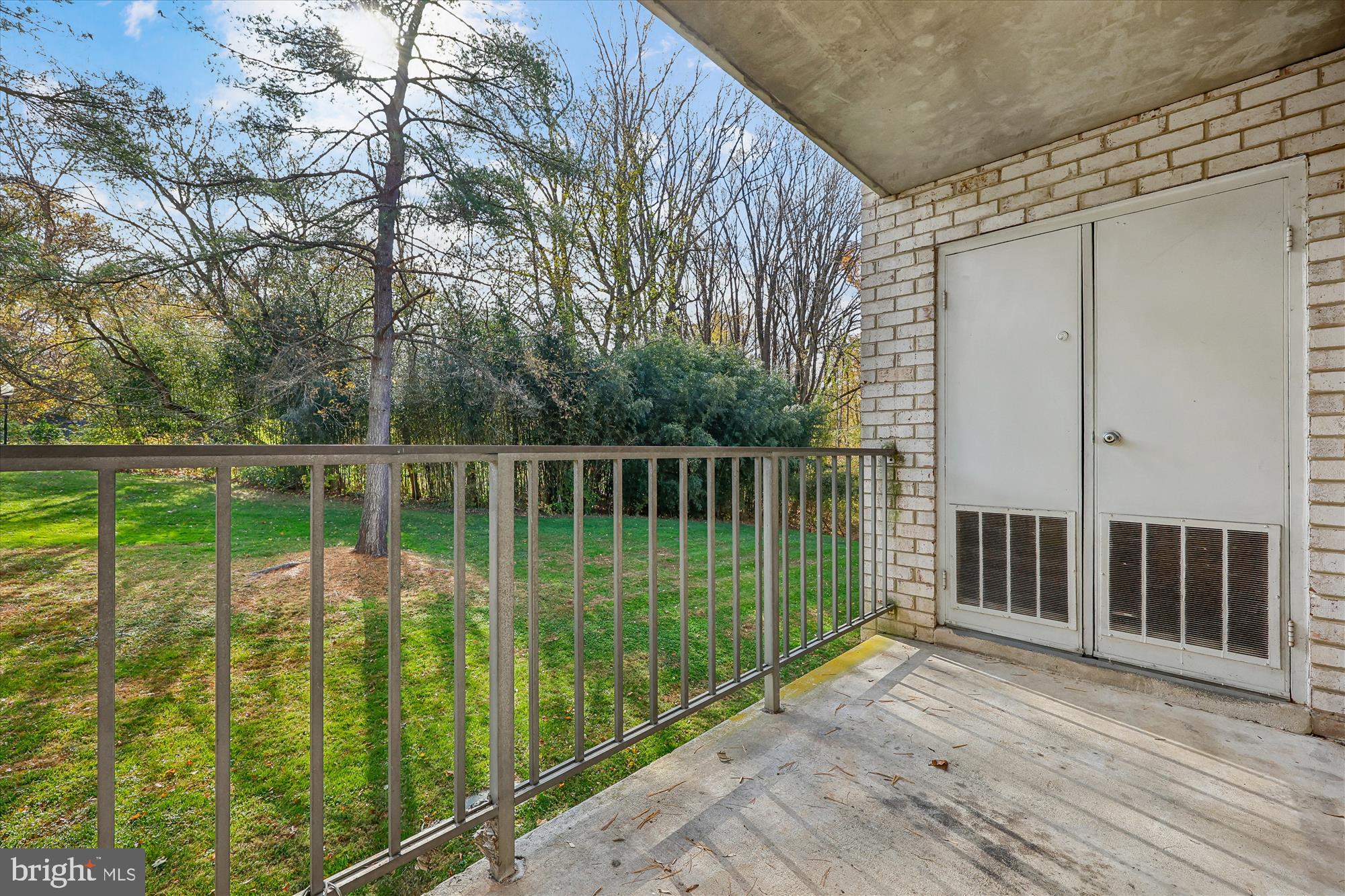 14428 Parkvale Road, Unit 3 Rockville, MD 20853 - Photo 31 of 37 a view of a balcony