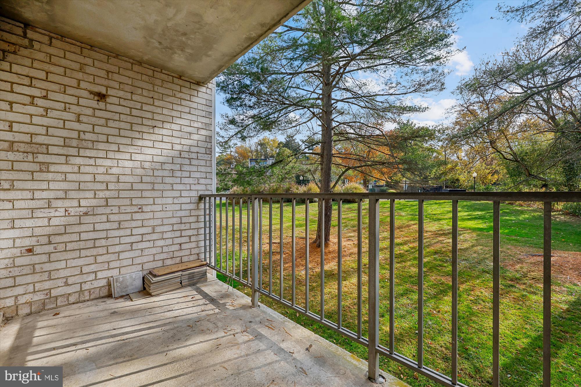 14428 Parkvale Road, Unit 3 Rockville, MD 20853 - Photo 33 of 37 a view of a balcony