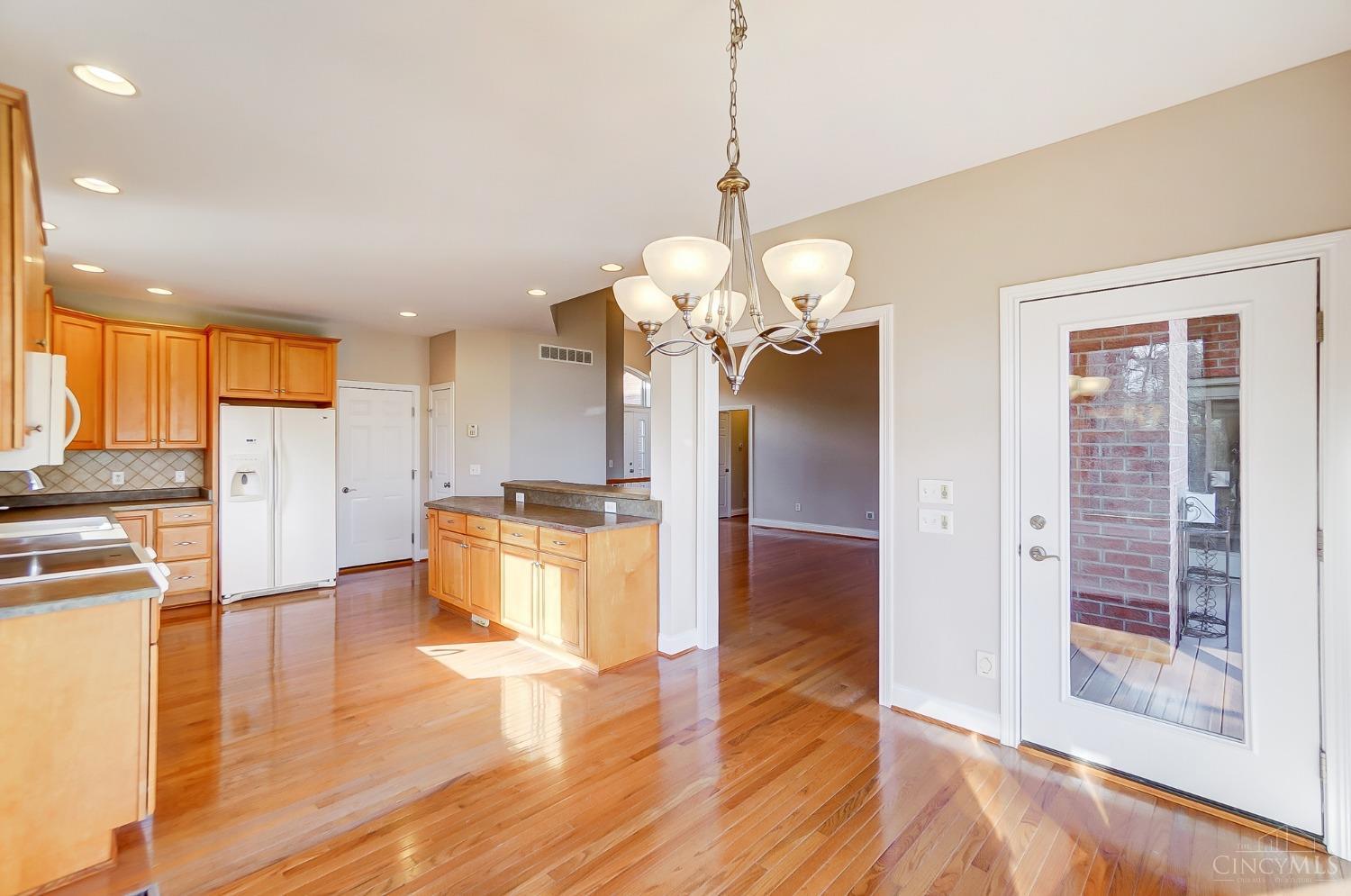5968 West Fork Road Cincinnati, OH 45247 - Photo 17 of 54 Gallery Image 17