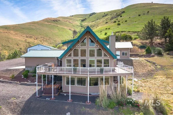 $1,200,000 | 25277 Ridge Lane, Juliaetta, ID 83535