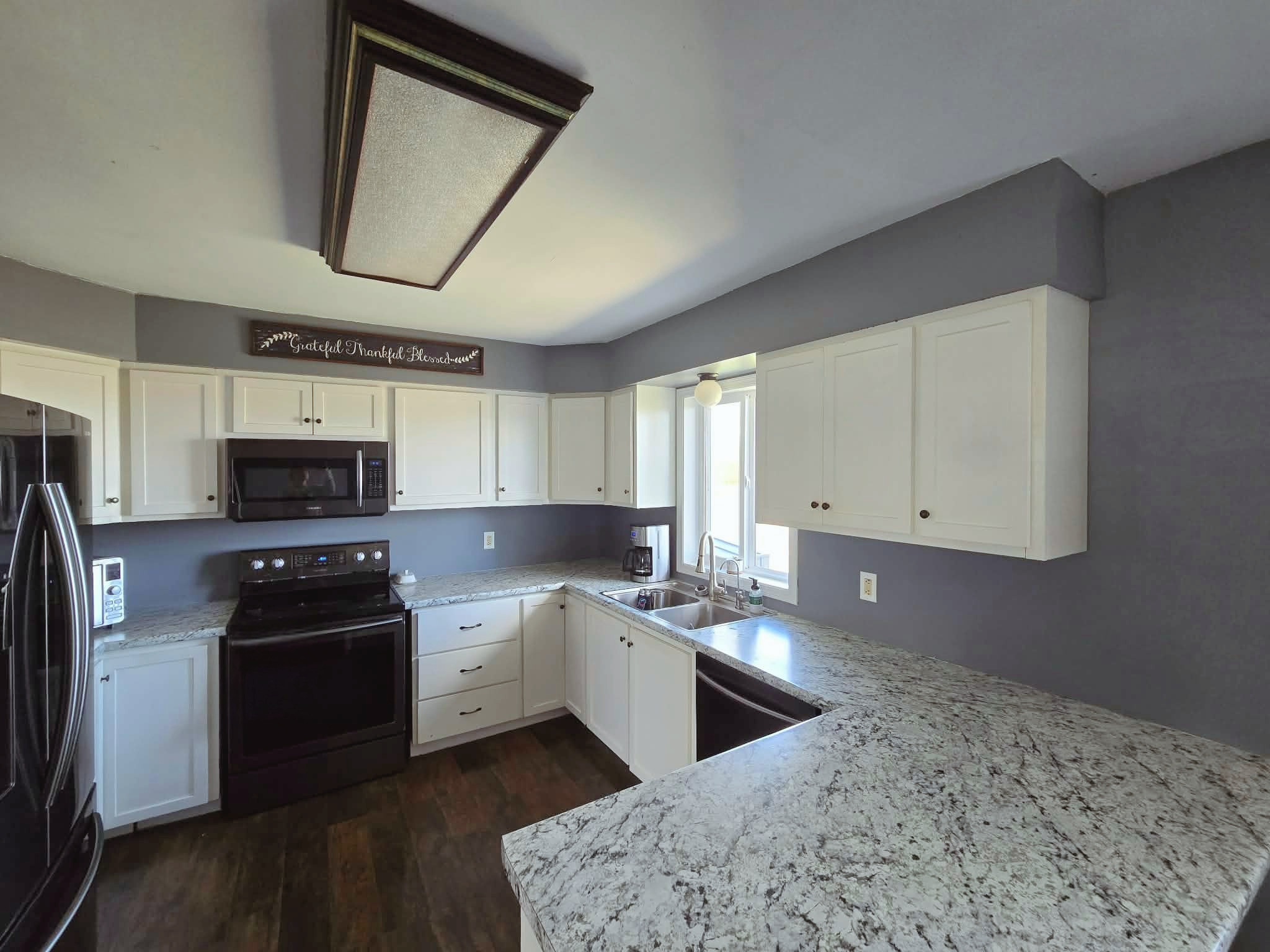 29081 132nd Street Waseca, MN 56093 - Photo 8 of 18