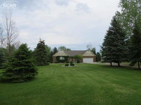356 North Byron Road Lennon, MI 48449 - Photo 29 of 35 20439368-28.JPG
