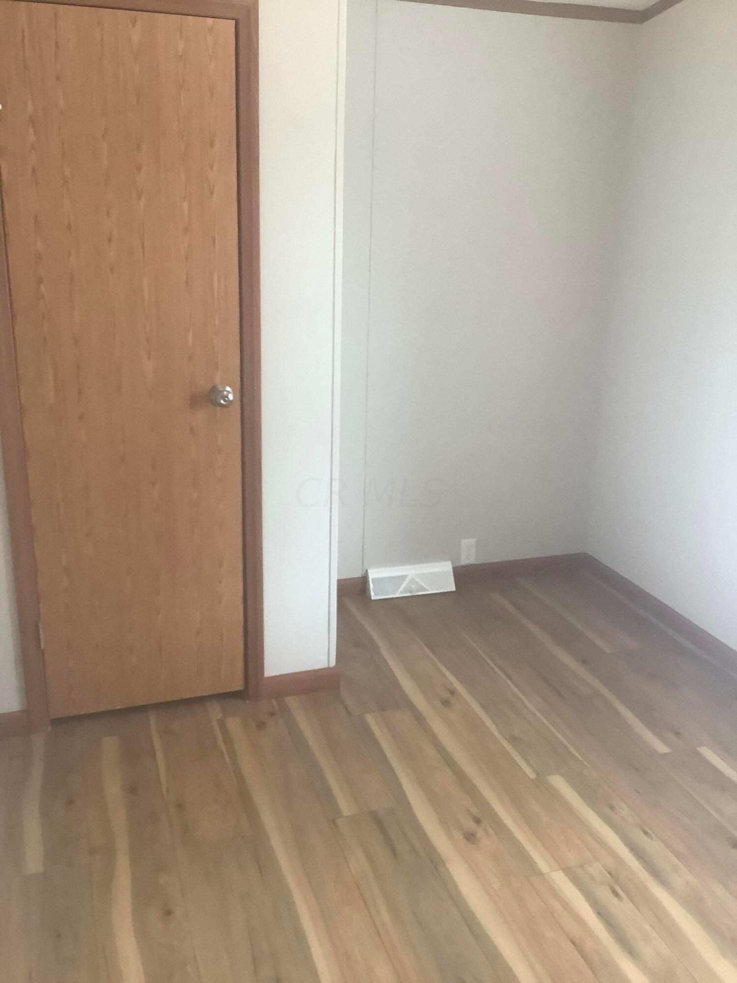 8565 Smith-Calhoun Road, Unit 173 Plain City, OH 43064 - Photo 10 of 20 IMG_3945