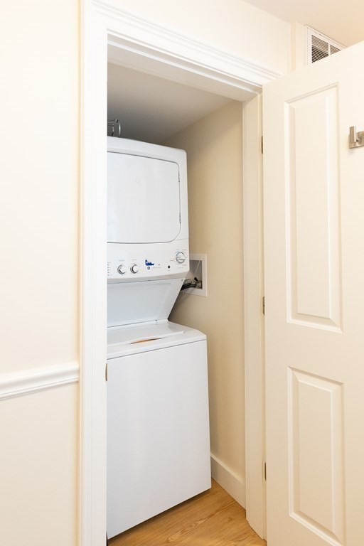 21 East Concord Street, Unit 1 Boston, MA 02118 - Photo 9 of 11