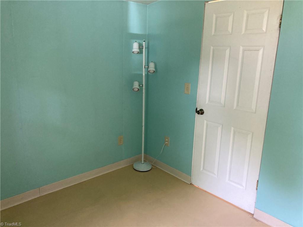 175 Dunlap Gate Road Statesville, NC 28625 - Photo 11 of 22 Gallery Image 11