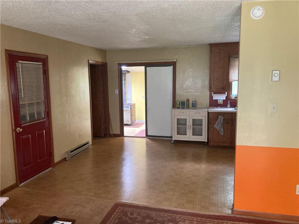 175 Dunlap Gate Road Statesville, NC 28625 - Photo 2 of 22 Gallery Image 2