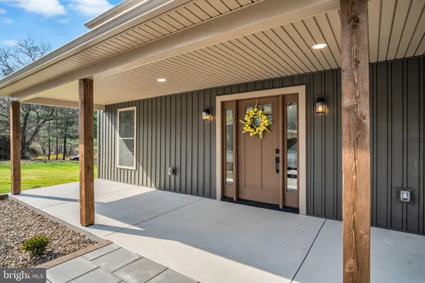 $319,900 | 22 Academy Road, Newport, PA 17074