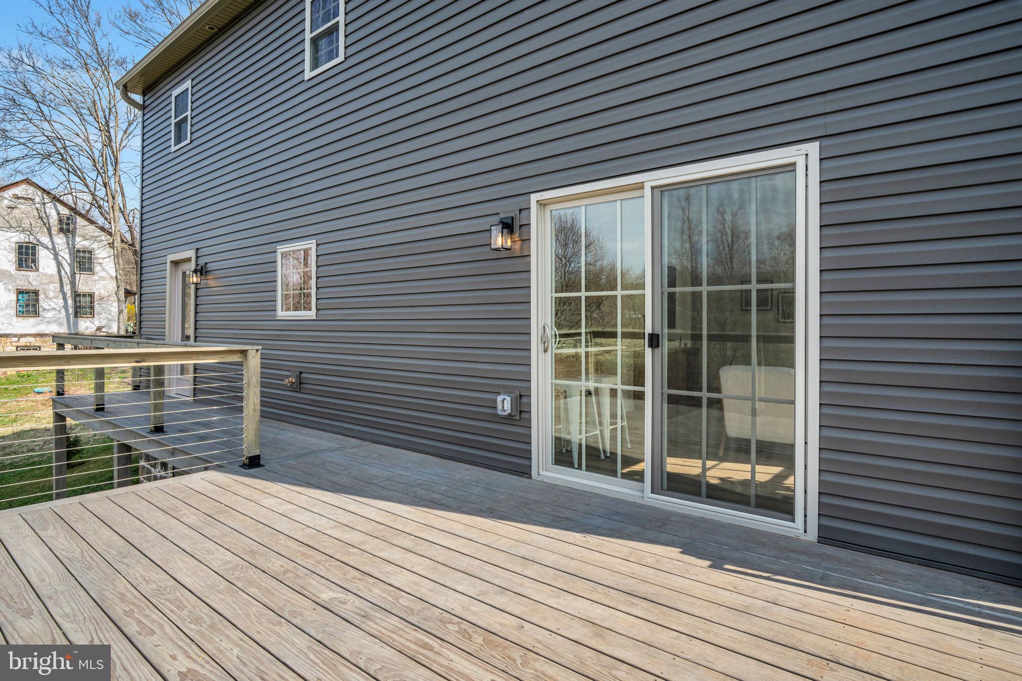 22 Academy Road Newport, PA 17074 - Photo 4 of 37