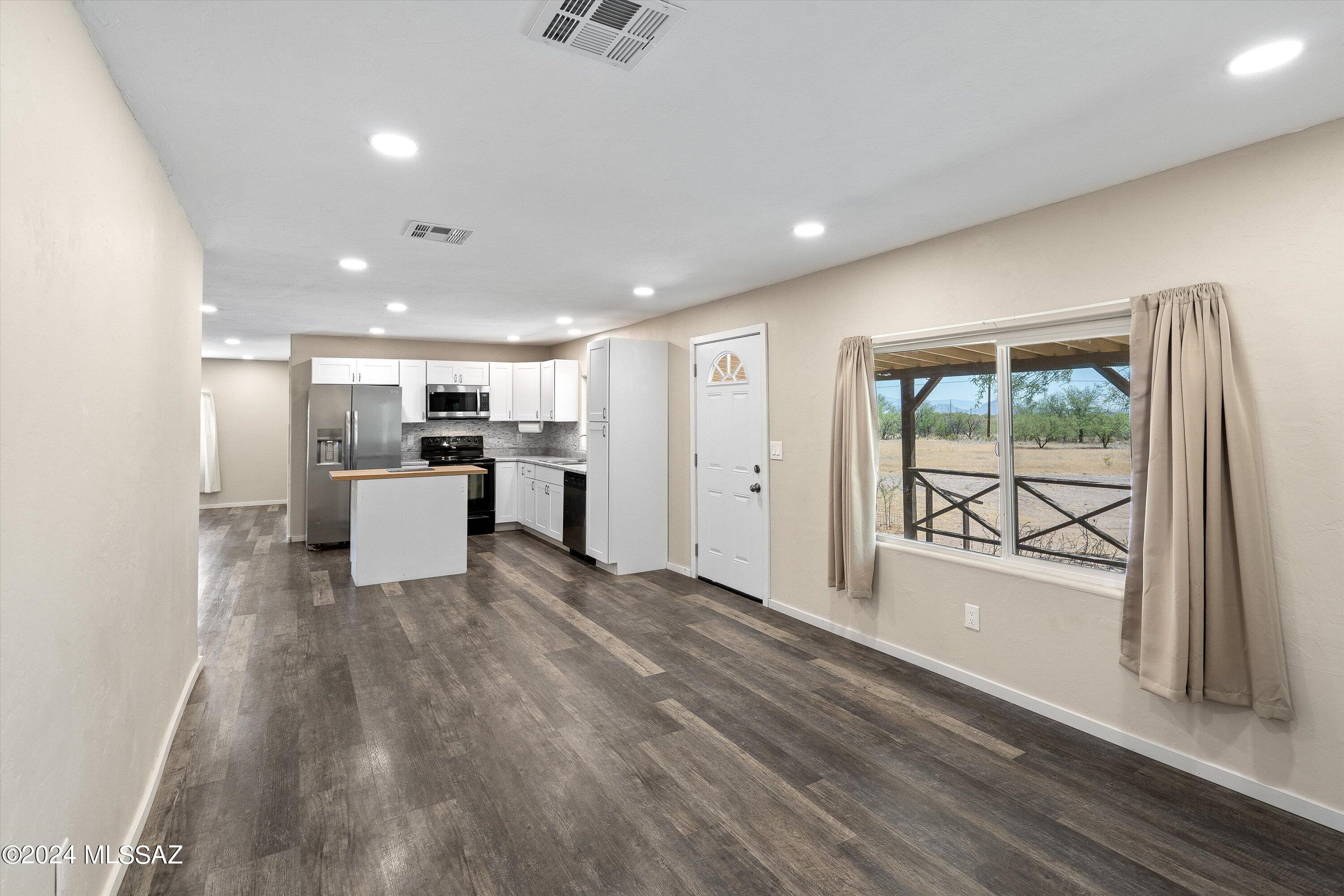7760 South Worden Road Tucson, AZ 85735 - Photo 8 of 32 Gallery Image 8
