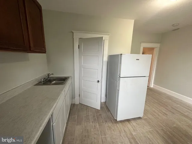 $1,100 | 4227 Euclid Avenue, Unit B, Baltimore, MD 21229