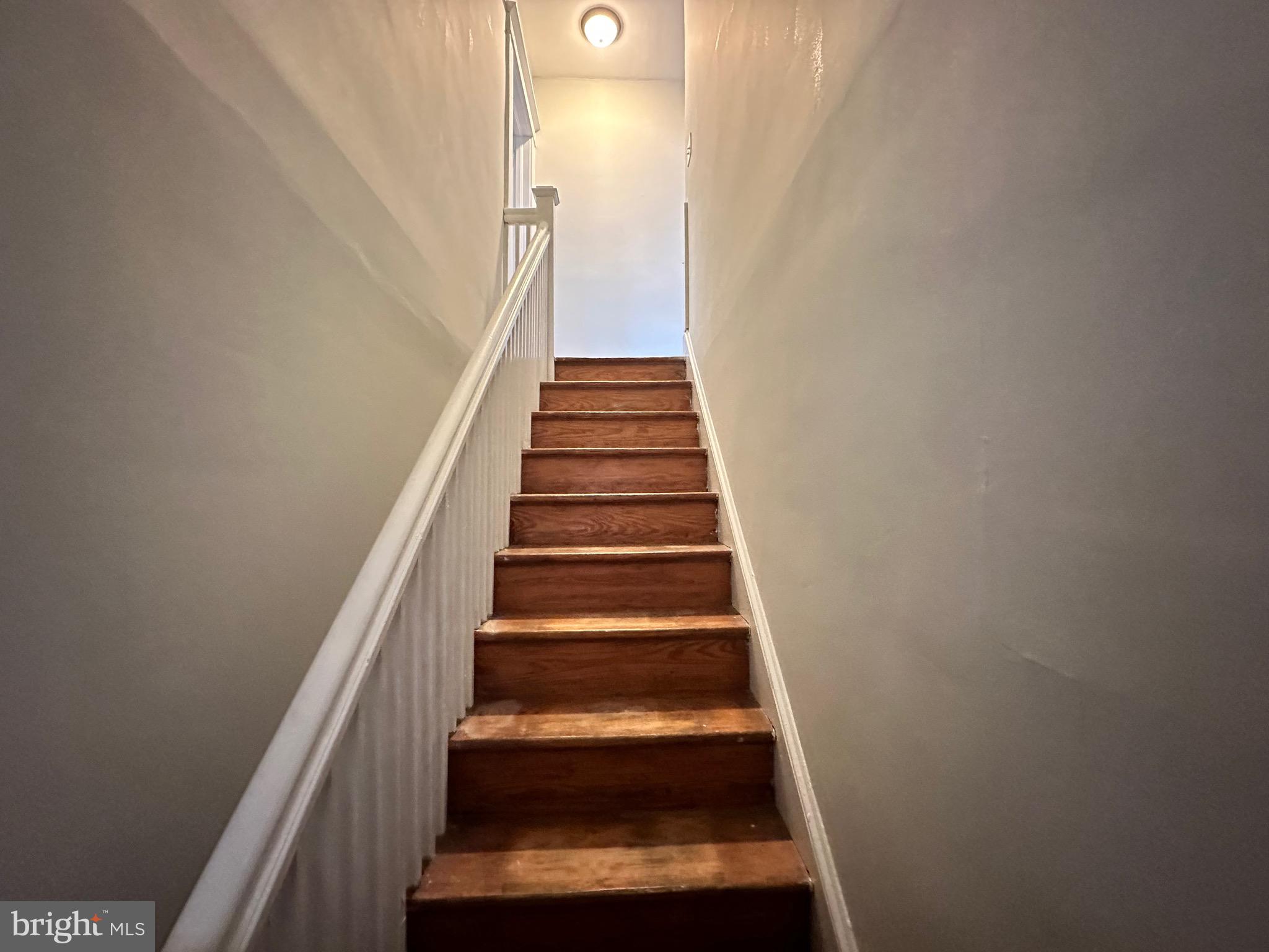4227 Euclid Avenue, Unit B Baltimore, MD 21229 - Photo 76 of 87 a view of entryway