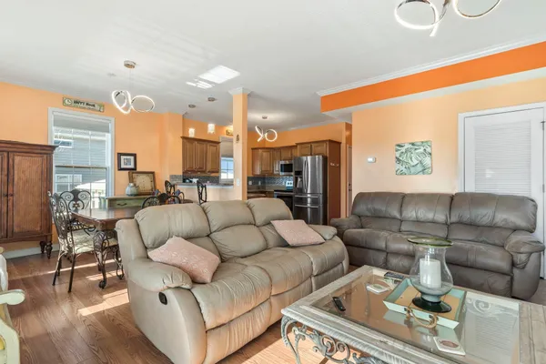 $1,125,000 | 124 Rainbow Drive, Murrells Inlet, SC 29576