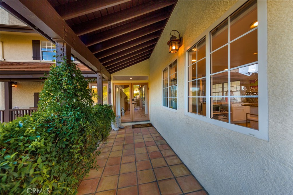 18 Morgan Road Bell Canyon, CA 91307 - Photo 4 of 39