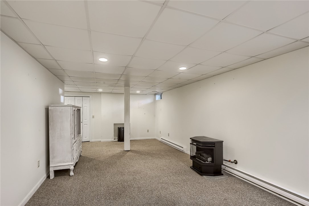 95 Quannacut Road Westerly, RI 02891 - Photo 27 of 33 Lower Level Family Room