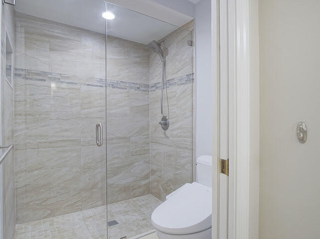 6081 Southeast Landing Way, Unit 6 Stuart, FL 34997 - Photo 18 of 37 IMG_2743