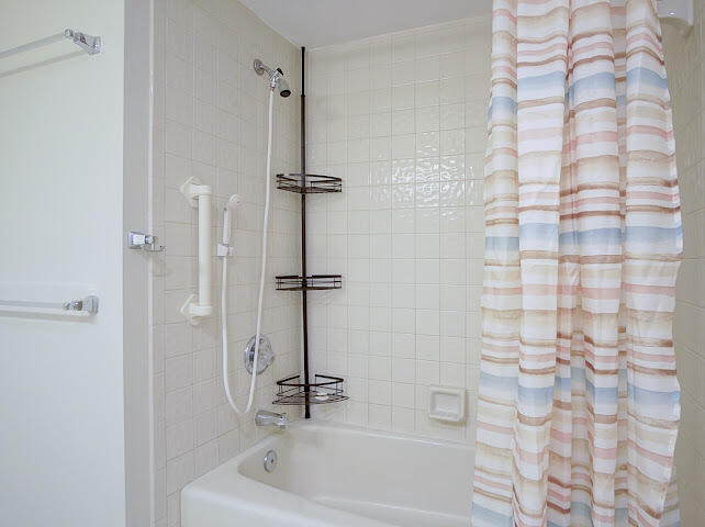 6081 Southeast Landing Way, Unit 6 Stuart, FL 34997 - Photo 28 of 37 IMG_2736