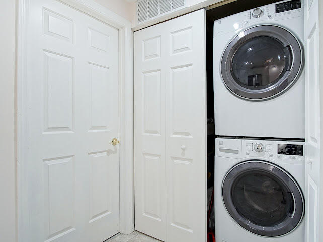 6081 Southeast Landing Way, Unit 6 Stuart, FL 34997 - Photo 29 of 37 IMG_2734