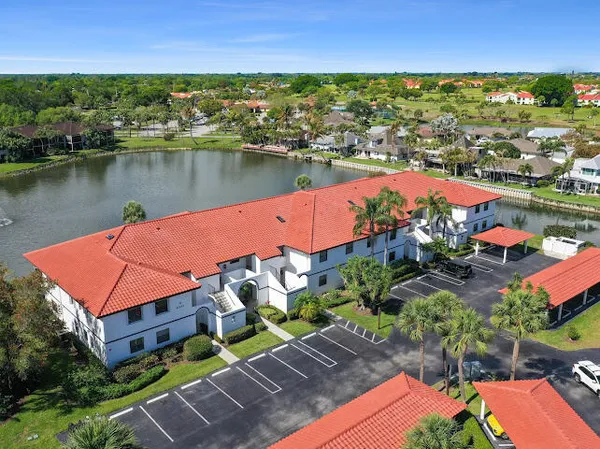 $410,000 | 6081 Southeast Landing Way, Unit 6, Stuart, FL 34997