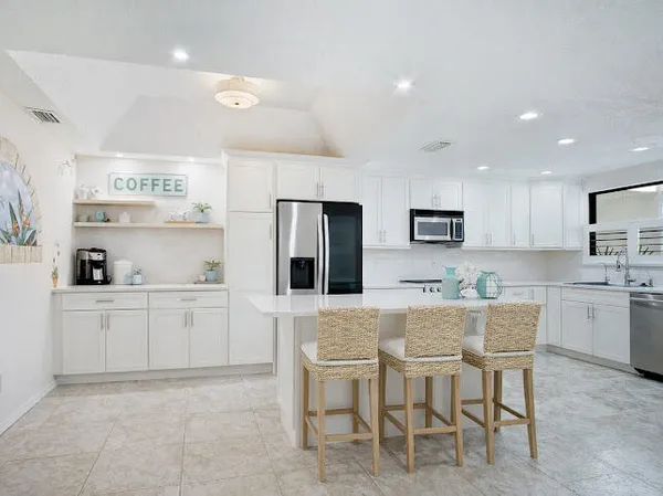 $410,000 | 6081 Southeast Landing Way, Unit 6, Stuart, FL 34997