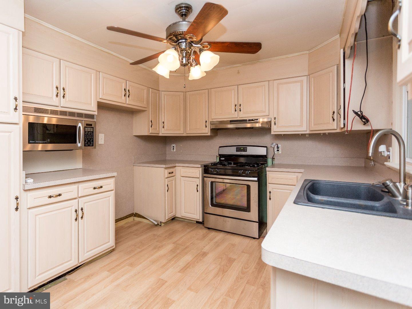 755 Rancocas Road Mount Holly, NJ 08060 - Photo 4 of 24