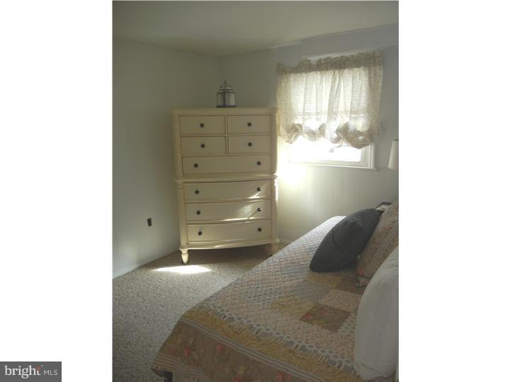 1437 Foster Road Warminster, PA 18974 - Photo 13 of 25 Gallery Image 13
