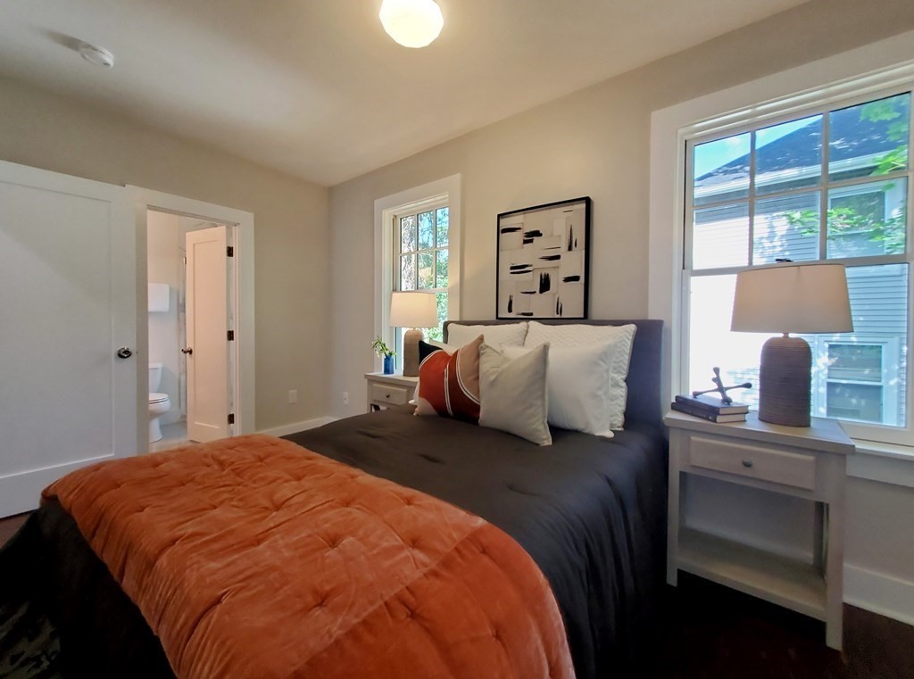 10 Hadwin Way Boston, MA 02131 - Photo 11 of 38 Gallery Image 11