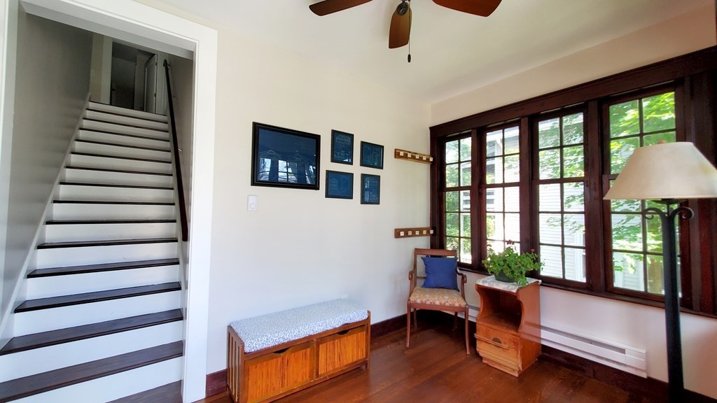10 Hadwin Way Boston, MA 02131 - Photo 3 of 38 Gallery Image 3