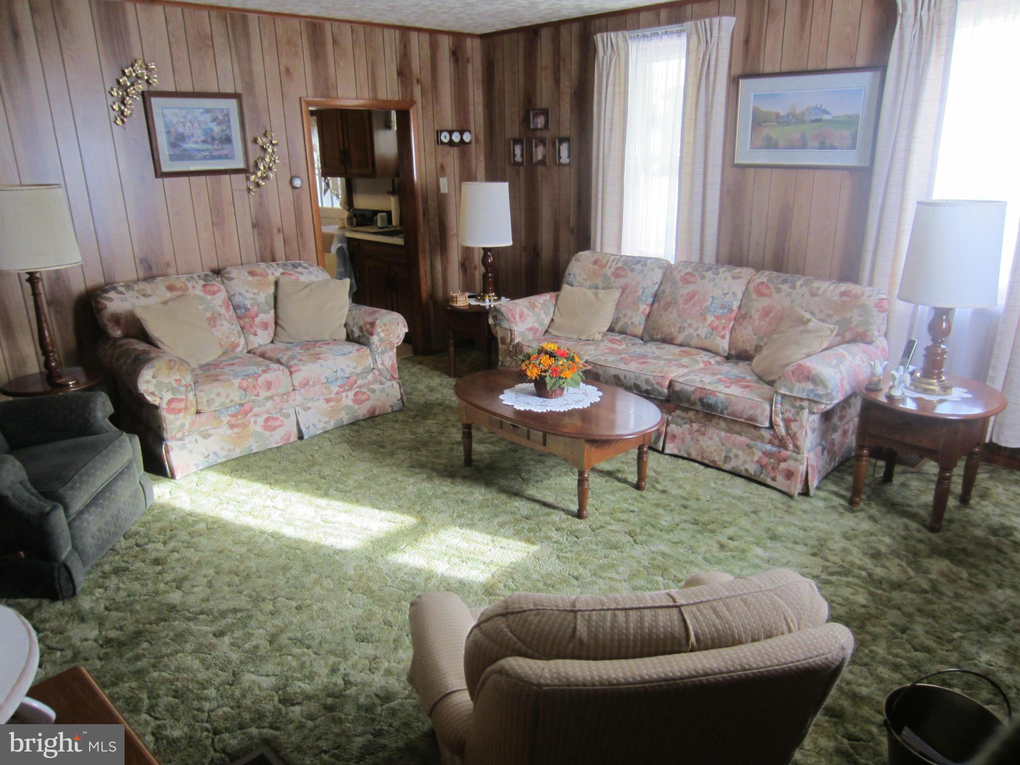 10930 Country Club Road Waynesboro, PA 17268 - Photo 16 of 25 Living Room