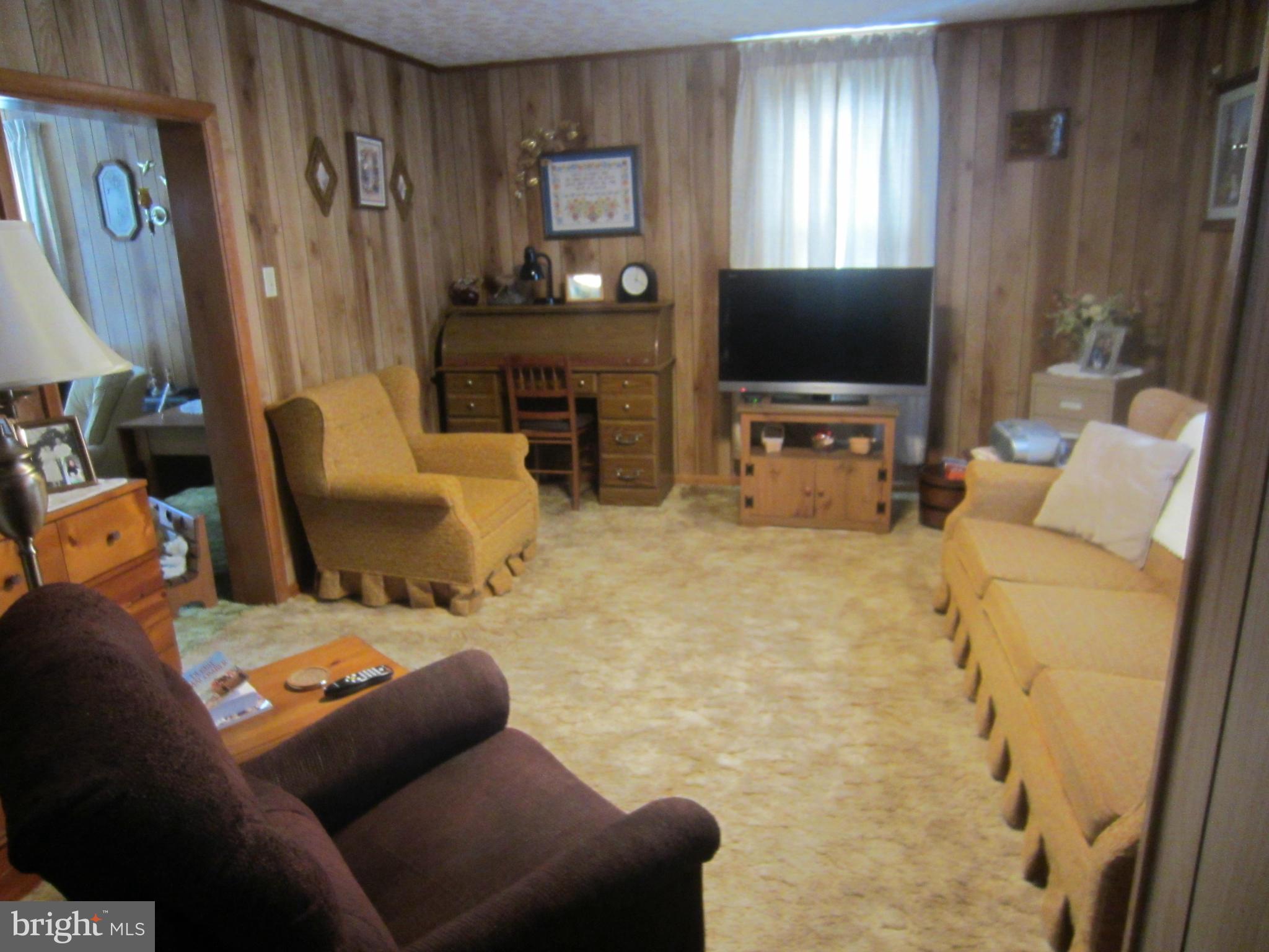 10930 Country Club Road Waynesboro, PA 17268 - Photo 17 of 25 Family Room