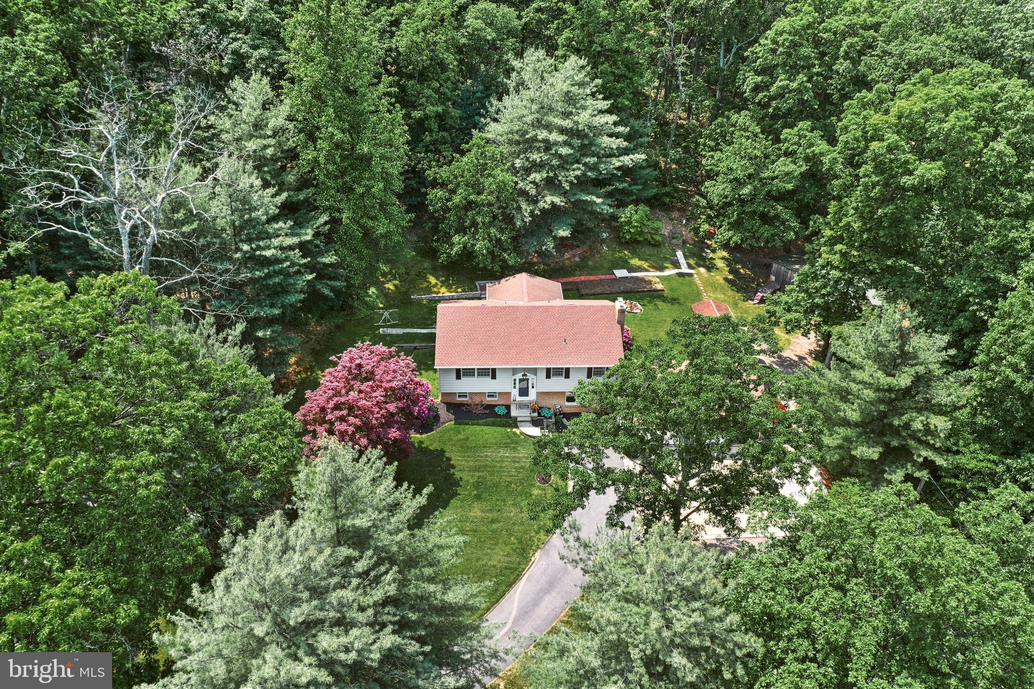 451 Racetrack Road Abbottstown, PA 17301 - Photo 6 of 52 Gallery Image 6