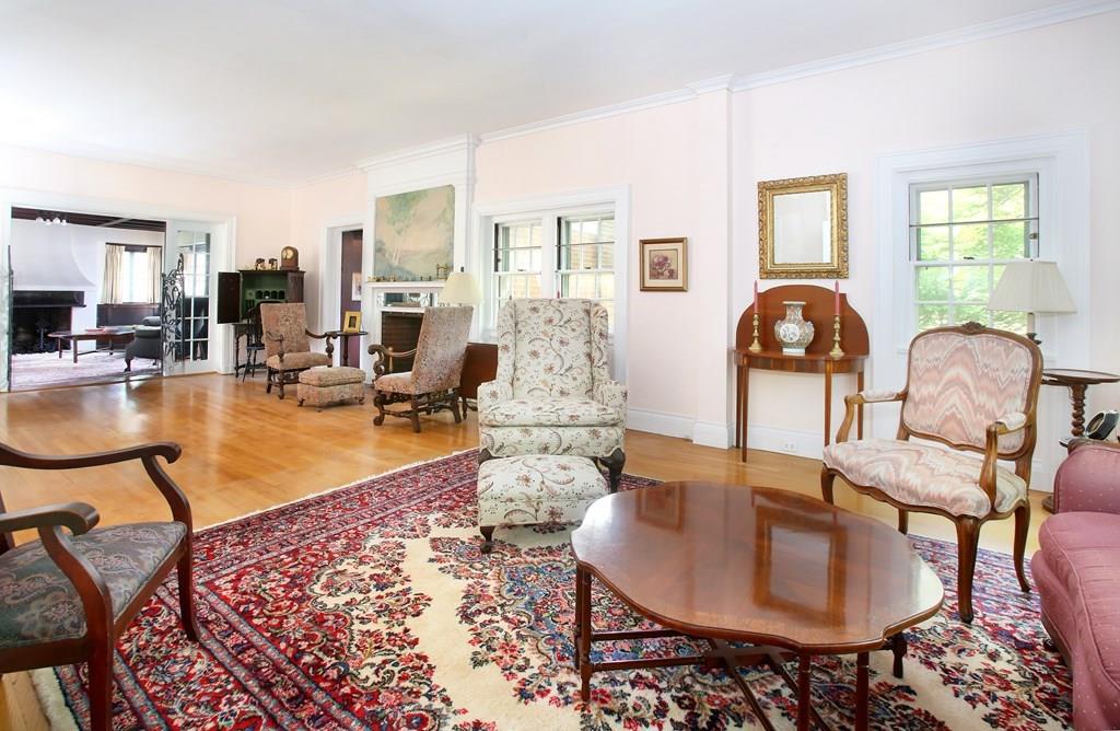 12 Worthington Road Brookline, MA 02446 - Photo 6 of 15 Gallery Image 6