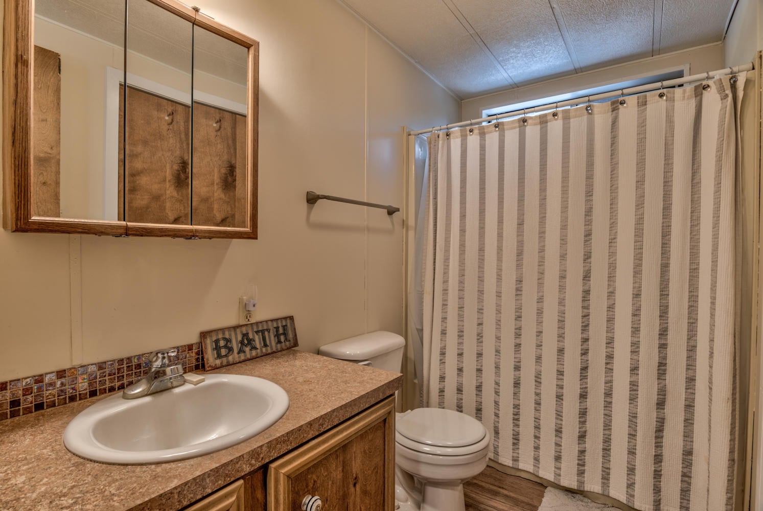 55065 Jackpine Way Bend, OR 97707 - Photo 12 of 32 50565 Jack Pine Way 12