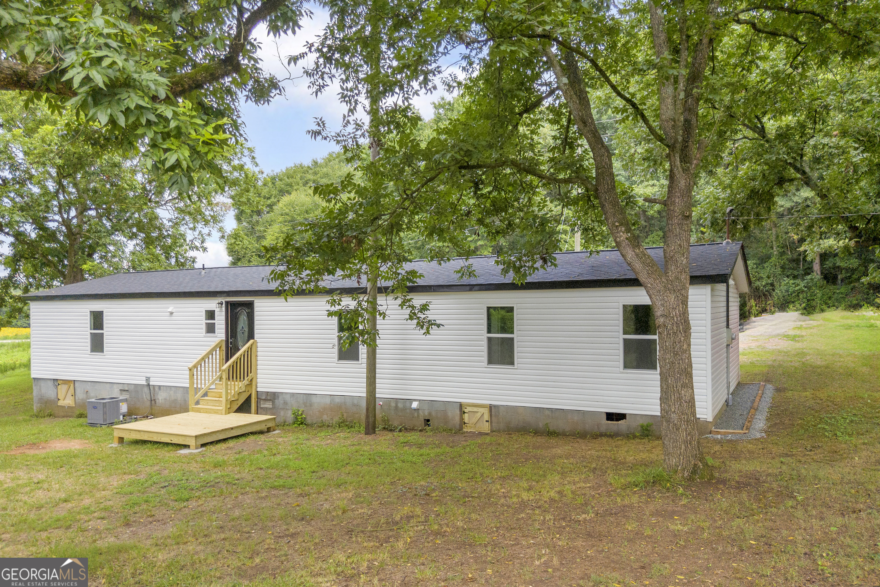 1690 Fort Lamar Road Commerce, GA 30530 - Photo 8 of 50