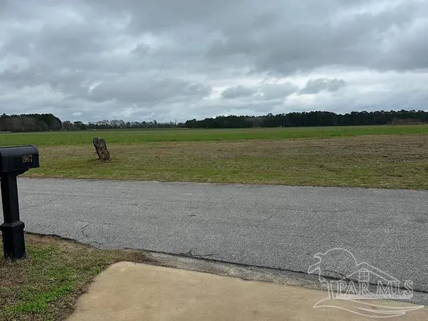 $315,000 | 1967 Rube Smith Road, Jay, FL 32565