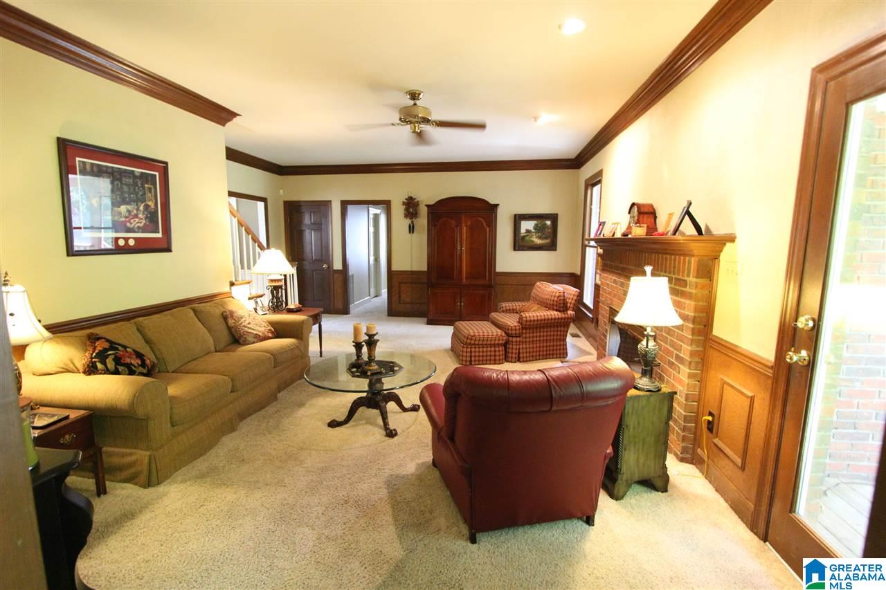 2540 Dolly Ridge Road Birmingham, AL 35243 - Photo 4 of 16