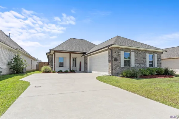 $417,000 | 5159 Black River Road, Darrow, LA 70725