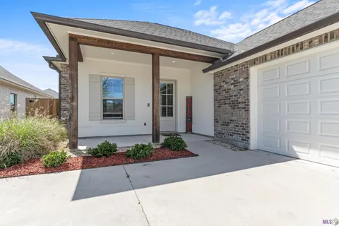 $414,500 | 5159 Black River Road, Darrow, LA 70725