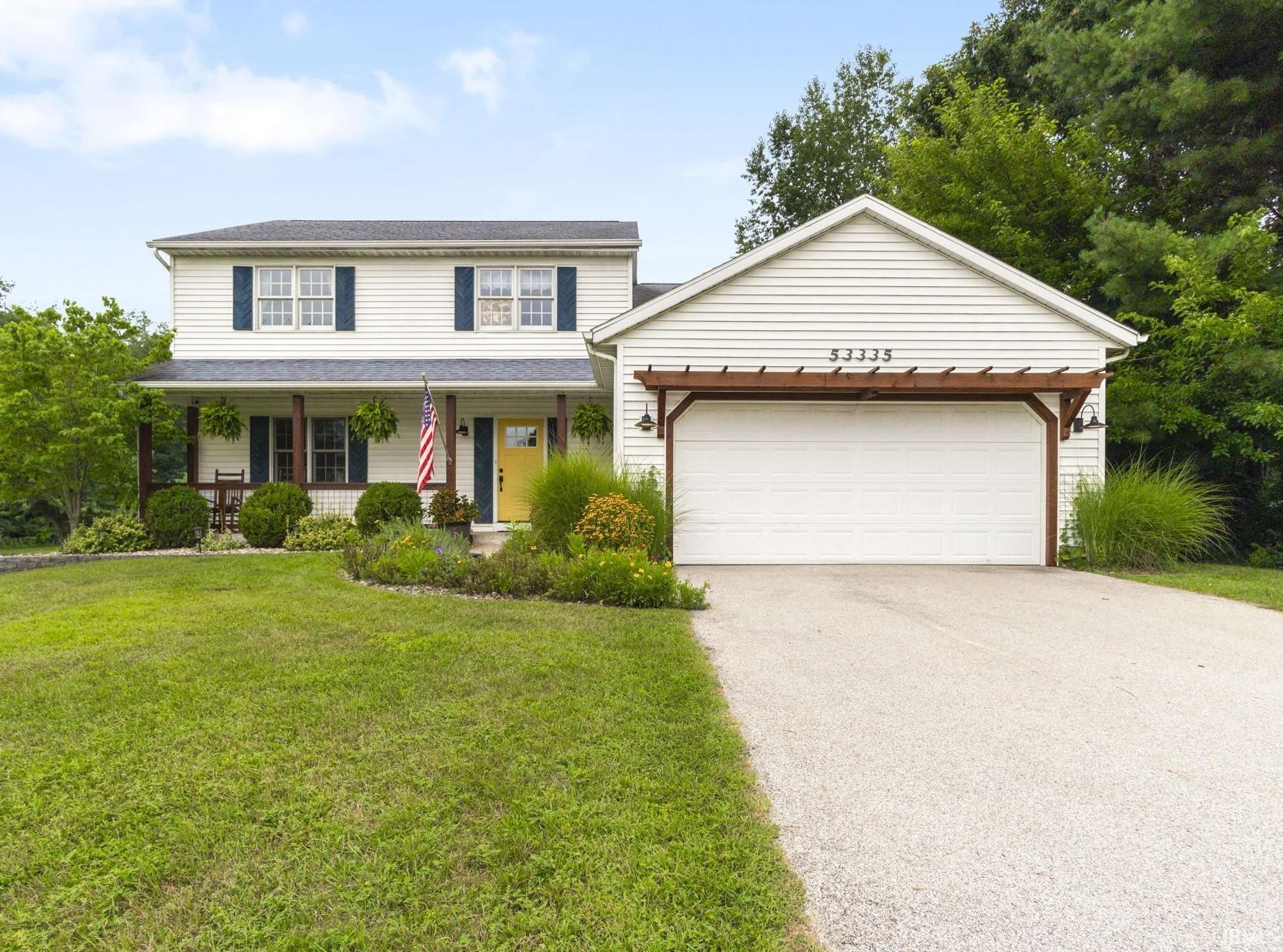 53335 Hickory Road South Bend, IN 46635 - Photo 1 of 33 Gallery Image 1