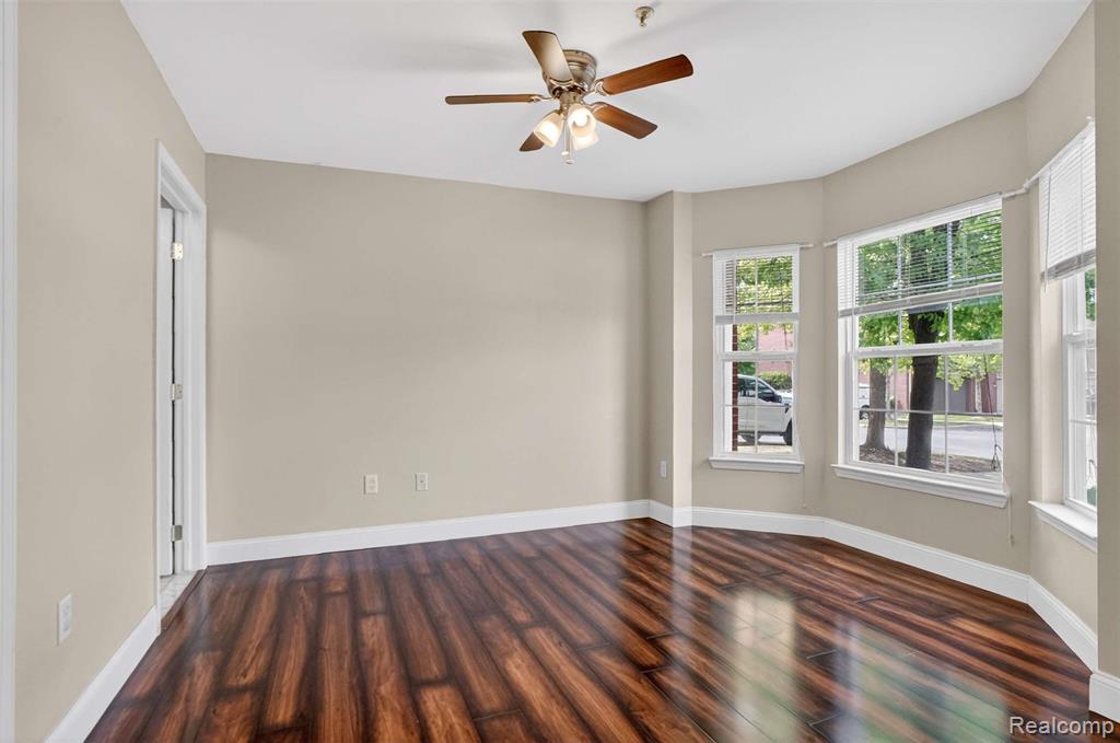 22680 Goddard Road Taylor, MI 48180 - Photo 7 of 39