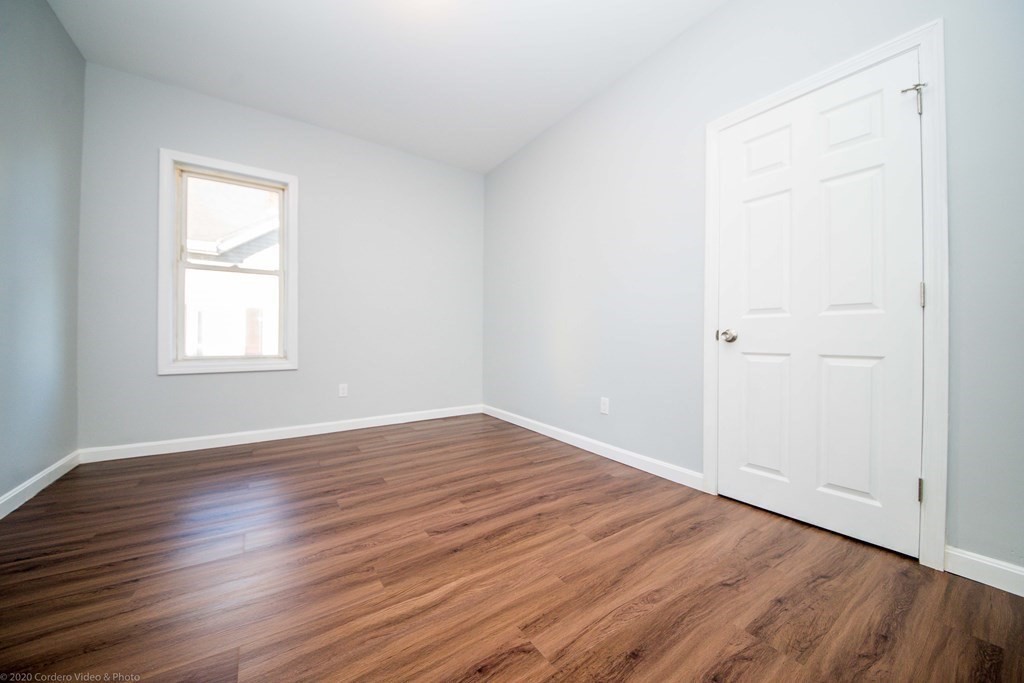591 4th Street Fall River, MA 02721 - Photo 21 of 36